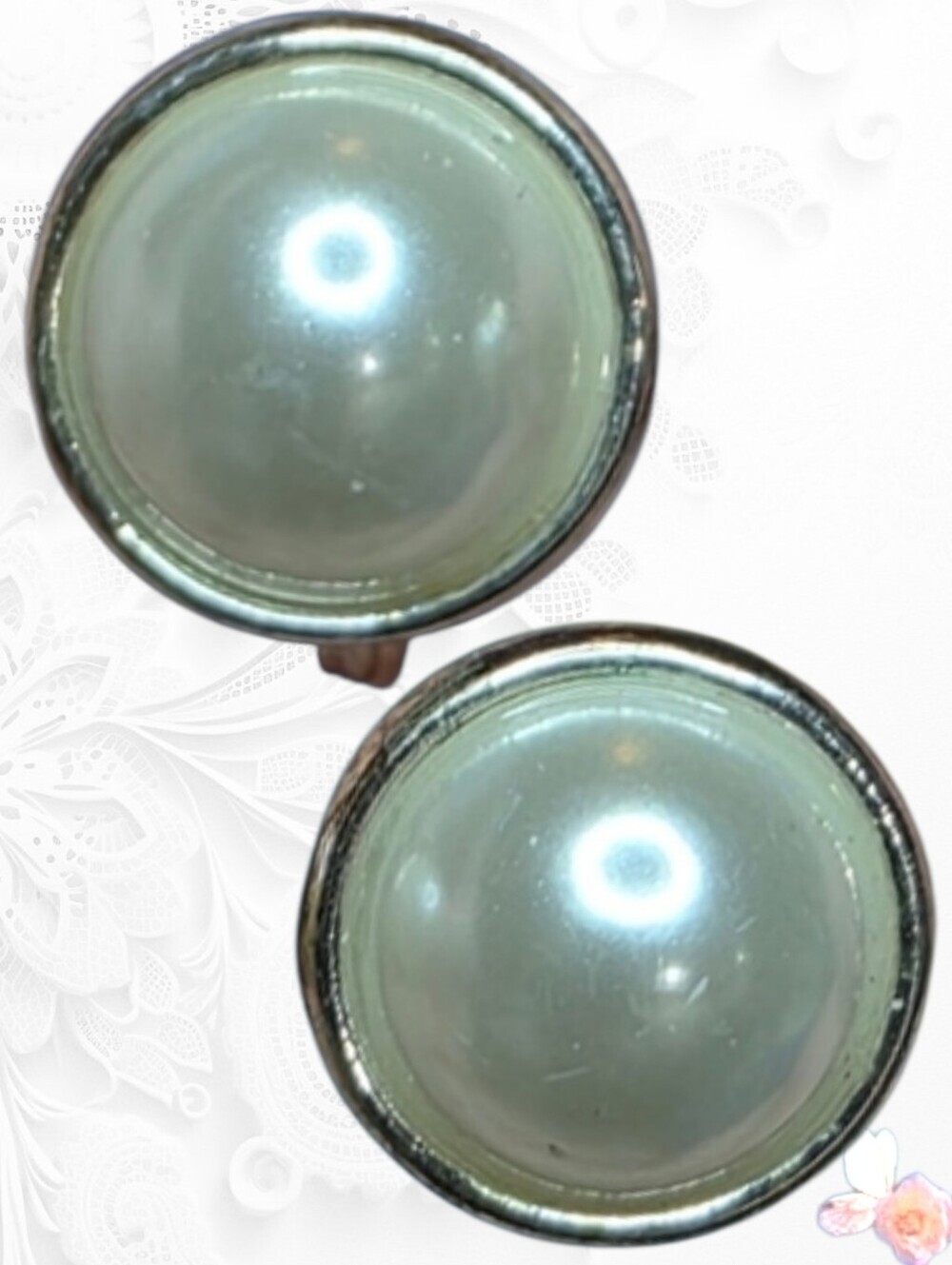 Vintage Signed JJG Faux Pearl Clip On Earrings Silver Tone White 887